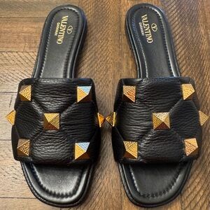 NEW NWOB $920 WOMENS 38 US 8 VALENTINO GARAVANI ROMAN STUD LEATHER SLIDE SANDALS